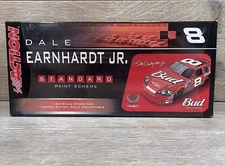 ACTION NASCAR Dale Earnhardt Jr 1:24 Diecast Standard Paint Scheme 2006 SEALED