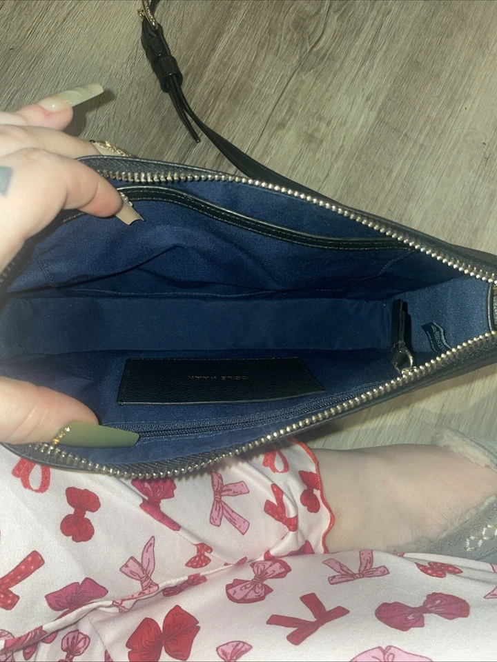 Cole Haan Crossbody Bag Womens Sm Black Leather Crossbody/clutch Blue Inside - Image 3 of 4