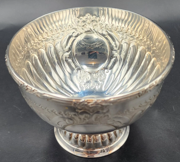 Grande Coupe ancienne, Métal argenté, Décor victorien, Poinçons anglais, 675 gr - Photo 2/4