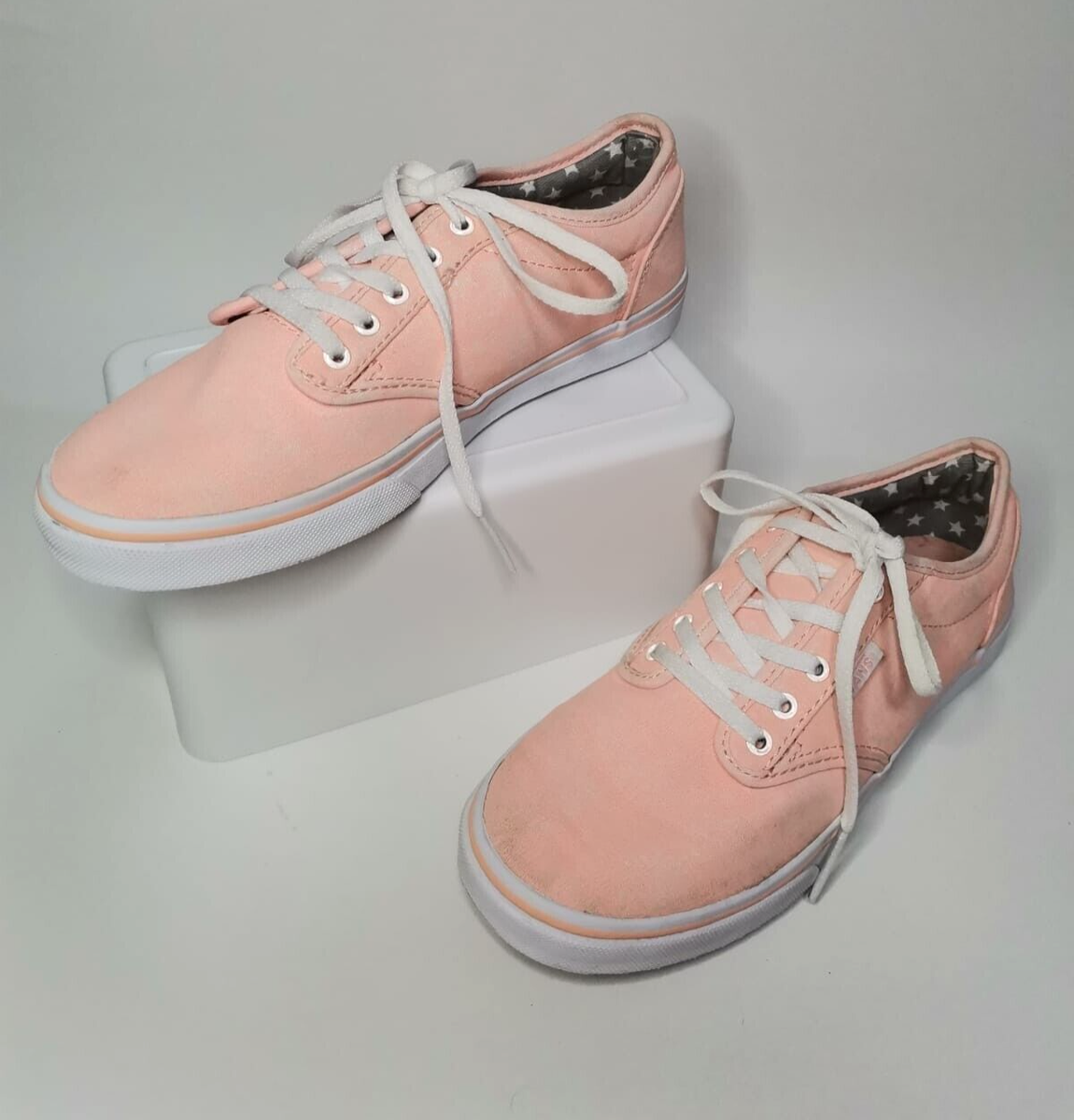 Vans Off the WALL Peach Pink White Lace up Comfort Sneaker Size TENNIS  STARS