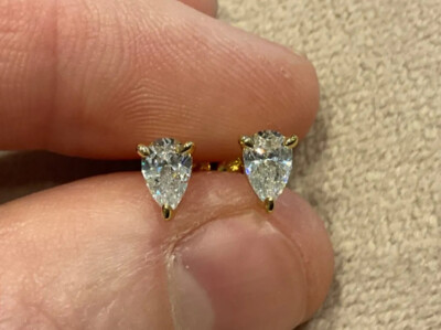 1,0 Karat Lab Created Diamant Birnenschliff Ohrstecker 9 Karat vergoldet 925