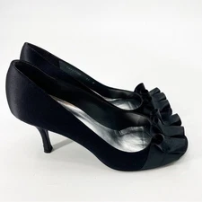 Stuart Weitzman Black Satin Gigi Ritz Ruffle Peep Toe Heels 11 Cocktail Y2K