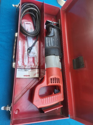 Milwaukee Orbital Super Sawzall 6521-21 Corded Reciprocating Saw/Case Preowned 