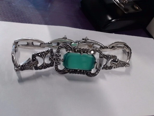 Brazalete Vintage Art Deco Grabado Esmeralda Marcasita Plata de Ley 15g Foto 2 de 4