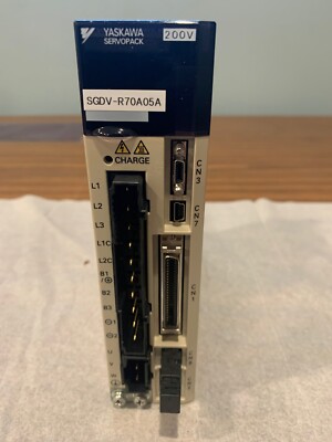 Yaskawa AC Servo Motor Drive SGDV-R70A050A Servopack 200V Control Robot CNC Arm