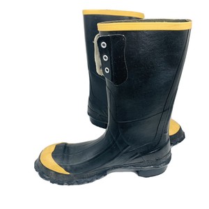 bota de borracha com biqueira de aço