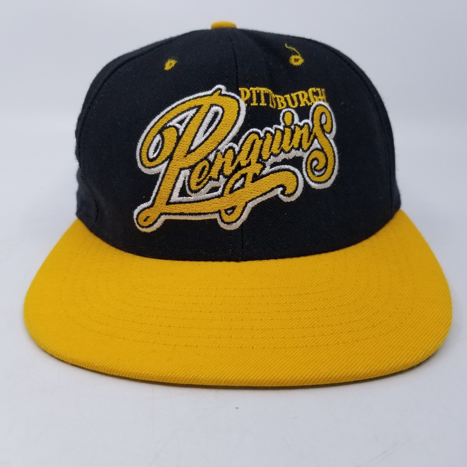 Pittsburg Penguins NHL Snapback Trucker Hat Cap Adj American Needle RARE VTG USA