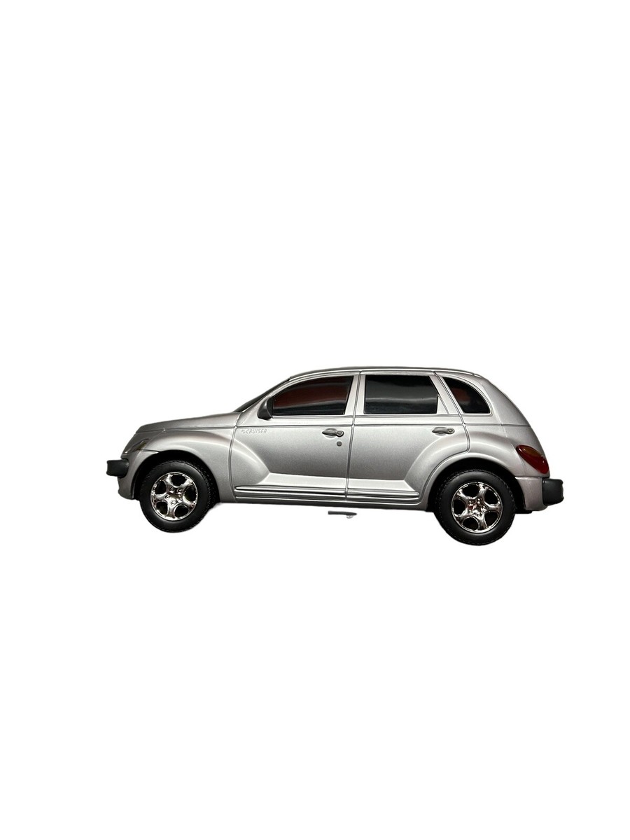 PT CRUISER ミニカー 1:87 Scale Ricko Chrysler PT Crusier Station Wagon Resin Car