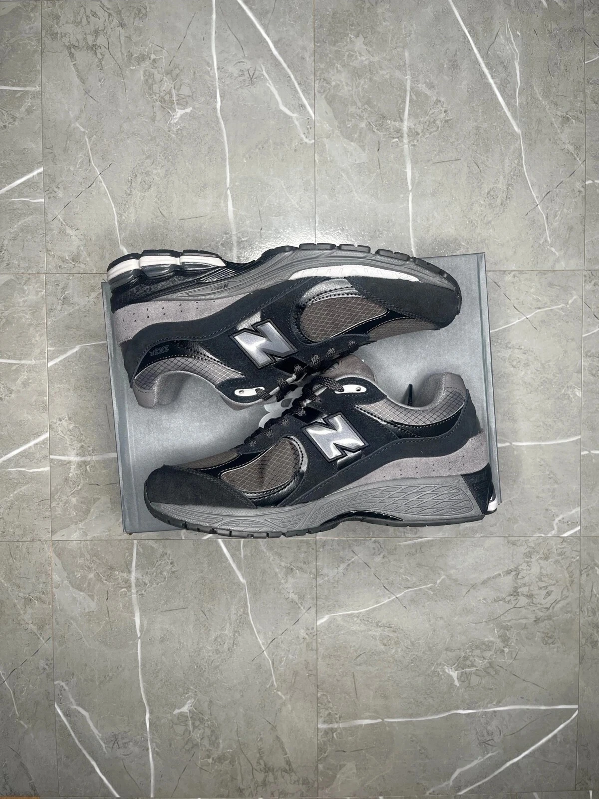 Scarpe da ginnastica New Balance 2002 nere