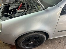 Kotflügel für VW GOLF V 5 + LA7W links silber 05-09