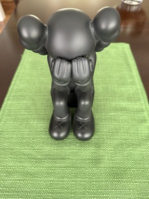 KAWS Passing Through Open Edition 2018 Authentic - Black - Displayed, Bag Opened