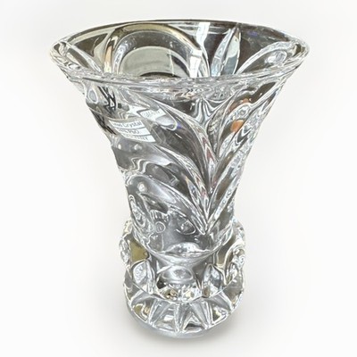 WMF  CLEAR CUT 24% LEAD CRYSTAL BUTTERCUP VASE MADE IN GERMANY NEW IN BOX!