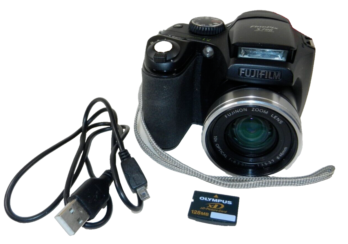 Fujifilm FinePix S700 7.1MP Digital Camera - Black - See