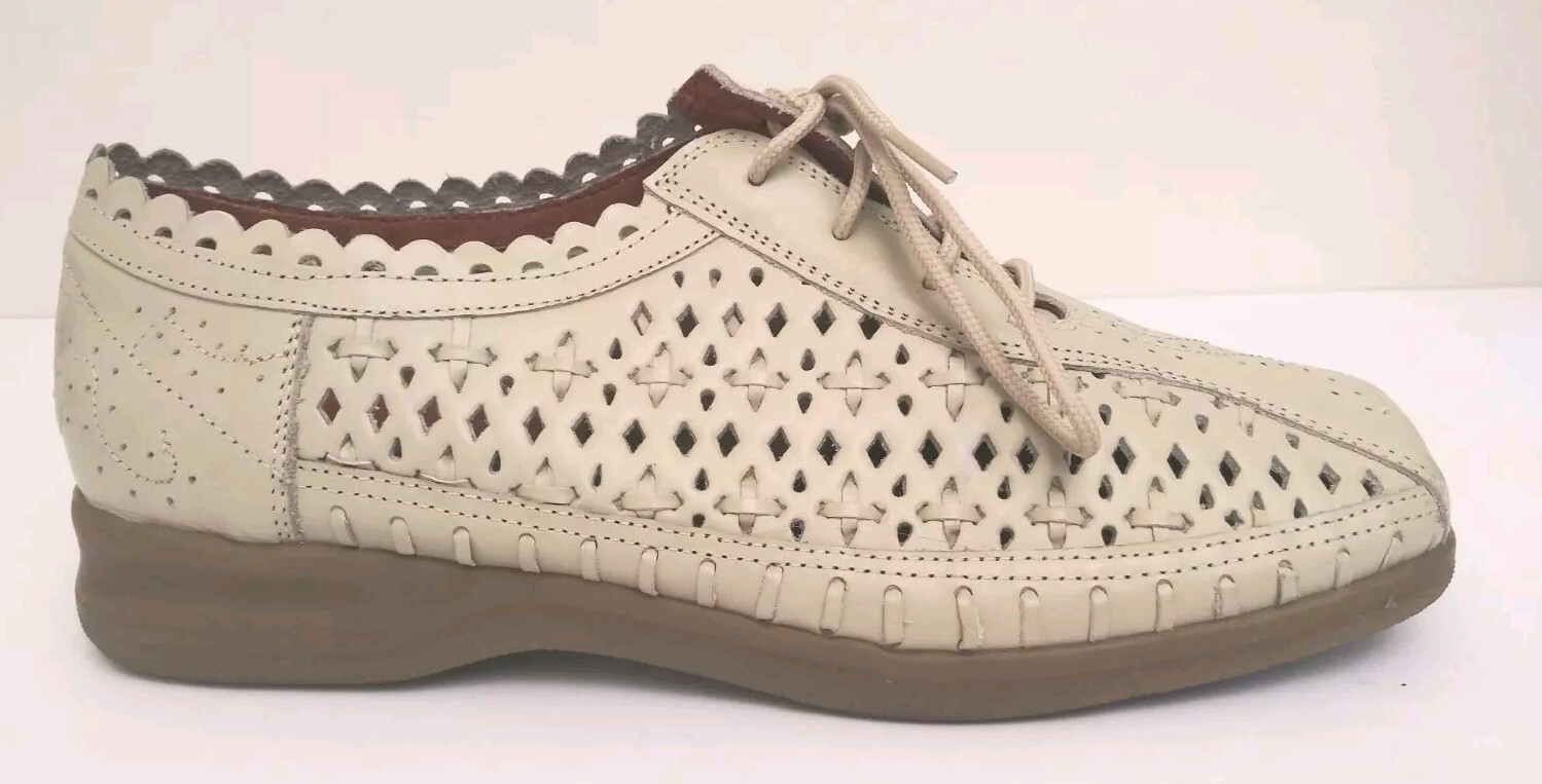 BEACON EUROFLEX Womens 8.5 M Wide White Fillagree Leather Shoes Lace up Comfort