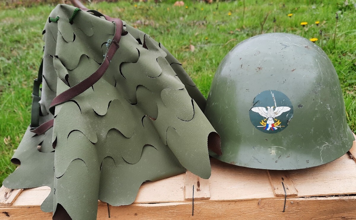 YUGOSLAVIA UNIVERSAL HELMET JUS M59/85 WITH EAGLE & CAMO COVER | eBay