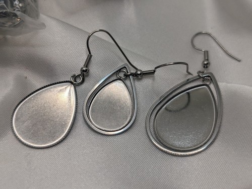 36pcs Bezel Base Earring DIY Metal Pendant Earring Blank Base Pendant Blank