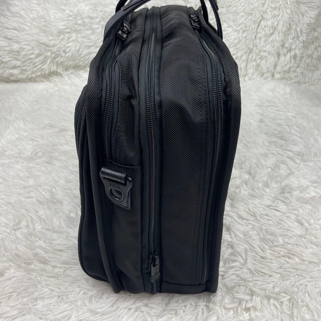 TUMI Alpha Expandable Computer Briefcase Black Ny… - image 5