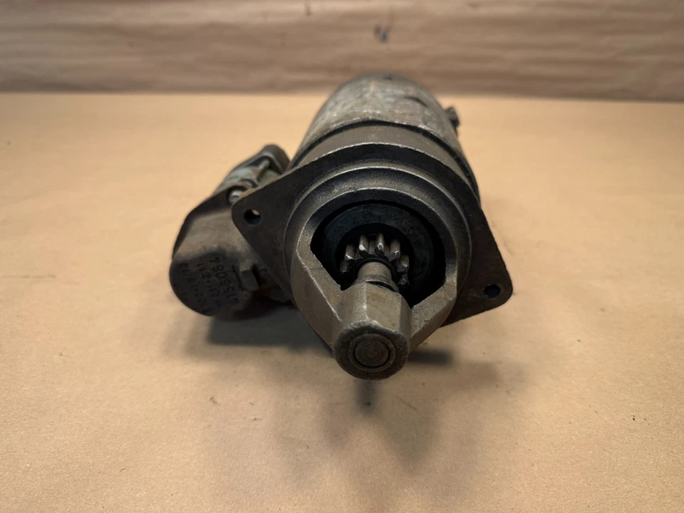 Motor De Arranque Fiat 124 Cupé BOSCH OEM 4156064 Foto 2 de 4