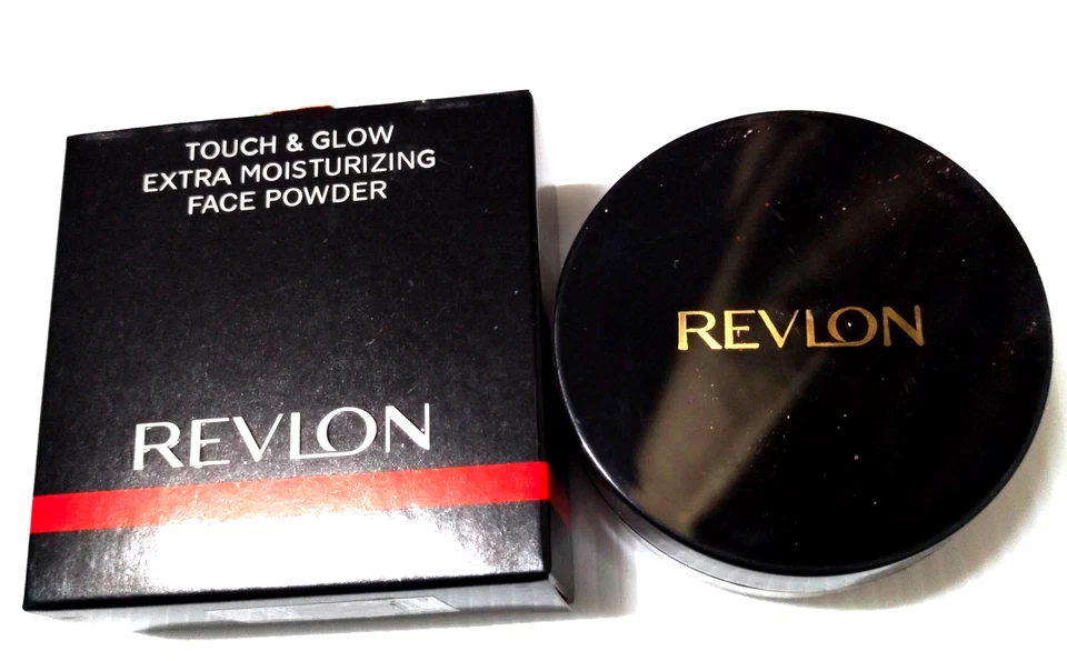 3 Packs x 24 g. Revlon Touch & Glow Extra Moisturizing Face Powder /TAWNY Beige - Image 4 of 4