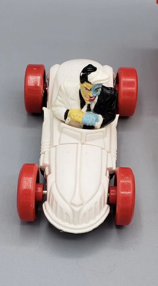 老式发条玩具。 商品从麦当劳、BK、DC、华纳兄弟和其他各不相同 — 第 2/4 张图片