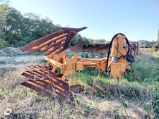 aratro usato marca Moro modello "Raptor TRV 22 A"