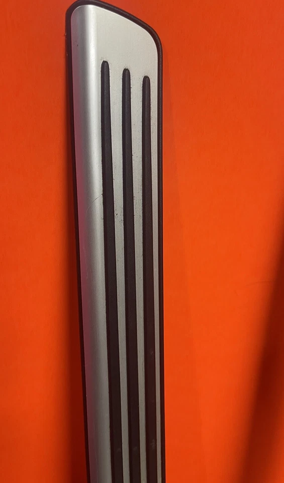 Juego de placas de umbral de puerta Volvo OE S60 V70 R 2004 P2 izquierda y derecha buen estado Foto 4 de 4