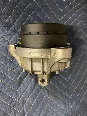 BMW 5 Series F10 rubber engine mounting left 6777375 6859845 