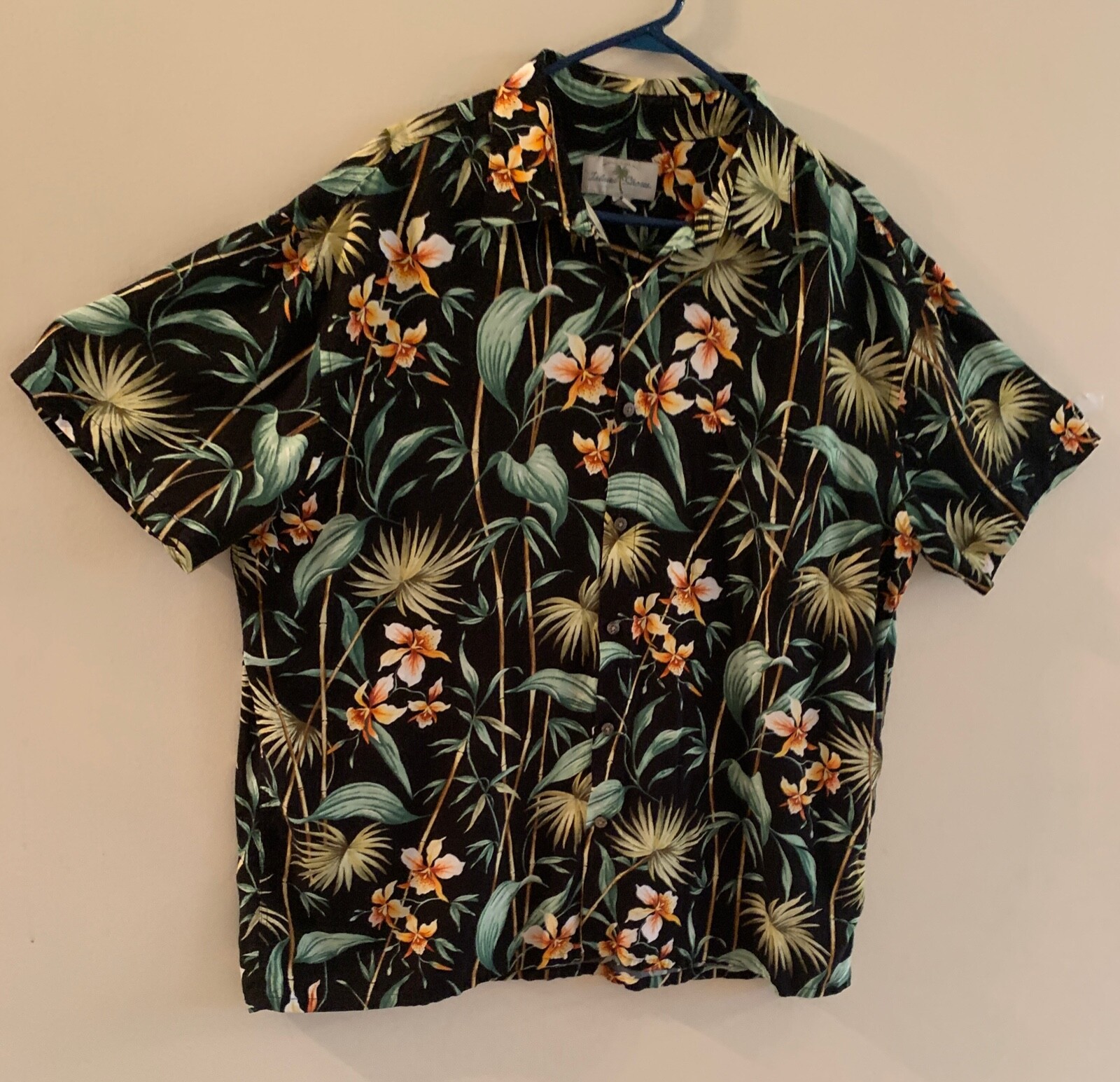 Island Shores Hawaiian Shirt Floral Pattern size is X… Gem