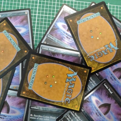 4X Petalo di loto / Lotus Petal MTG Foil Etched Promo 30