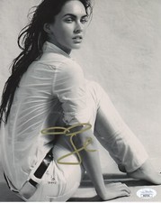 Megan Fox Sexy Autographed Signed 8x10 Photo JSA COA 