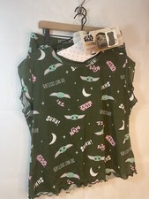 Lucas Film Women's Size M 8-10 Star Wars The Child Top and Shorts Pajama