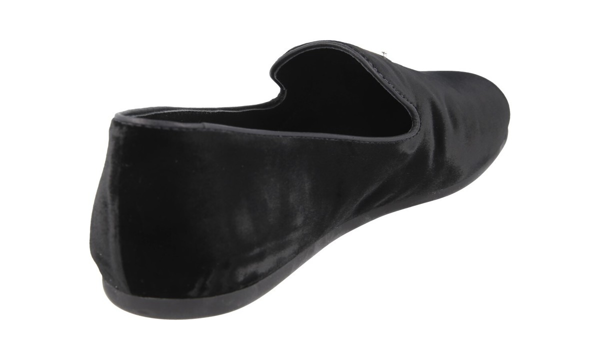 [Prada]★Velvet Slides Slippers★Black Prada Velvet Slippers in Black | Lyst