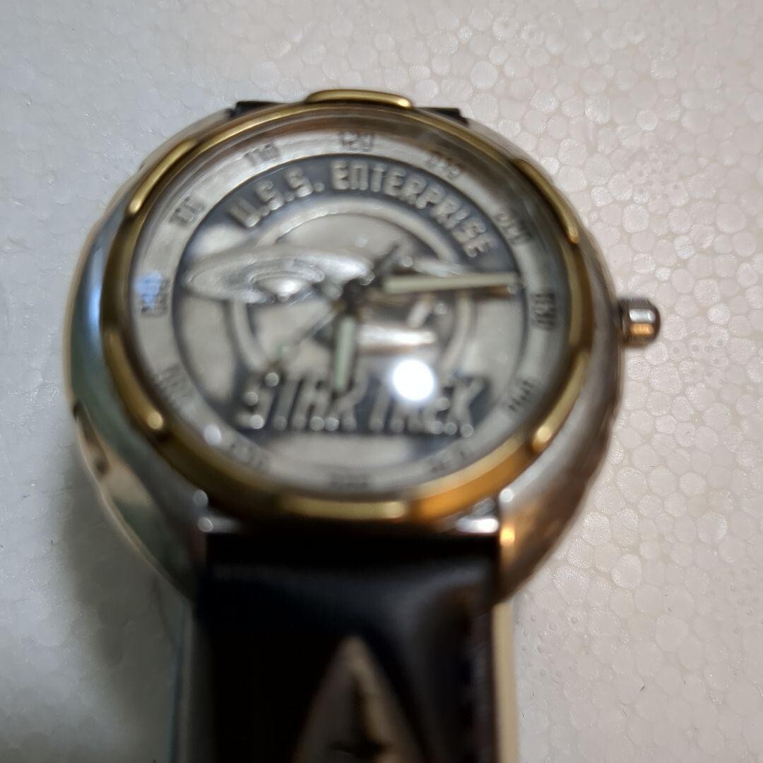 スタートレック 腕時計 FOSSIL社 限定モデルLI-1407 【新品未使用】 スタートレック 腕時計 FOSSIL社 限定モデルLI-1407 【新品未使用】