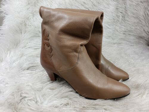 GLORIA VANDERBILT Brown Womens Boots Size 6 M - Picture 1 of 6