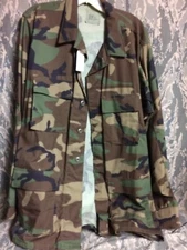 *U.S. Woodland Military Issued Size Medium Long Camo BDU Combat Button Up Top