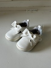 Stride Rite 360Kamilia Toddler Girl s White Machine Washable Sneakers with Bow