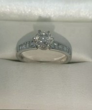 18ct White Gold 1ct Diamond Solitaire Ring 0.75 Centre 0.25 Baguette Shoulders
