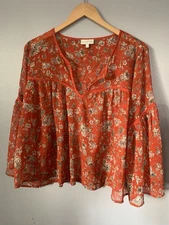 Lucky Brand Womens Size L Boho Top Blouse Red Floral Bell Sleeve Boho V-Neck