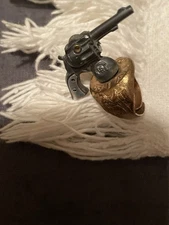 Vintage 1947 Kix Cereal Premium Lone Ranger Six Shooter Toy Metal Ring