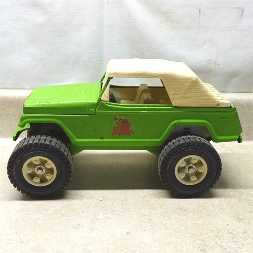 Vintage Tonka Stump Jumper, Jeepster, Truck Pressed Steel, Early Green Version