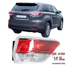 Toyota Right Side Rear Brake Outer Tail Light Assembly