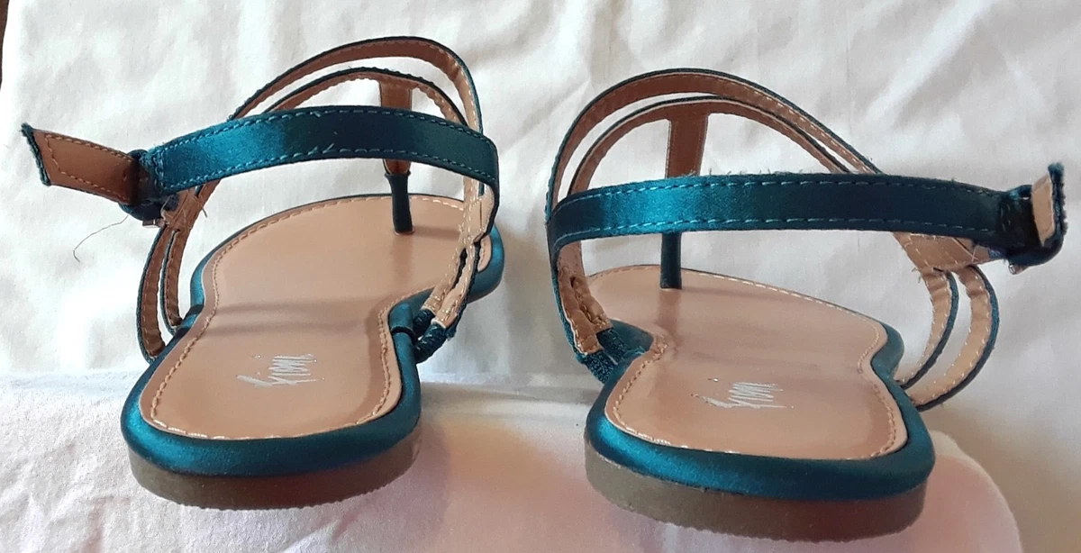 Fioni Size 7 Smyth Embellished Flat Sandal Teal EXCELLENT