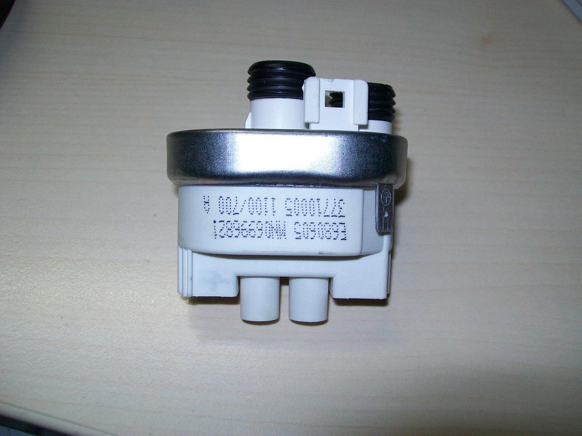 Miele Niveauschalter Druckwächter Spülmaschine MN06996820 1100/700  
