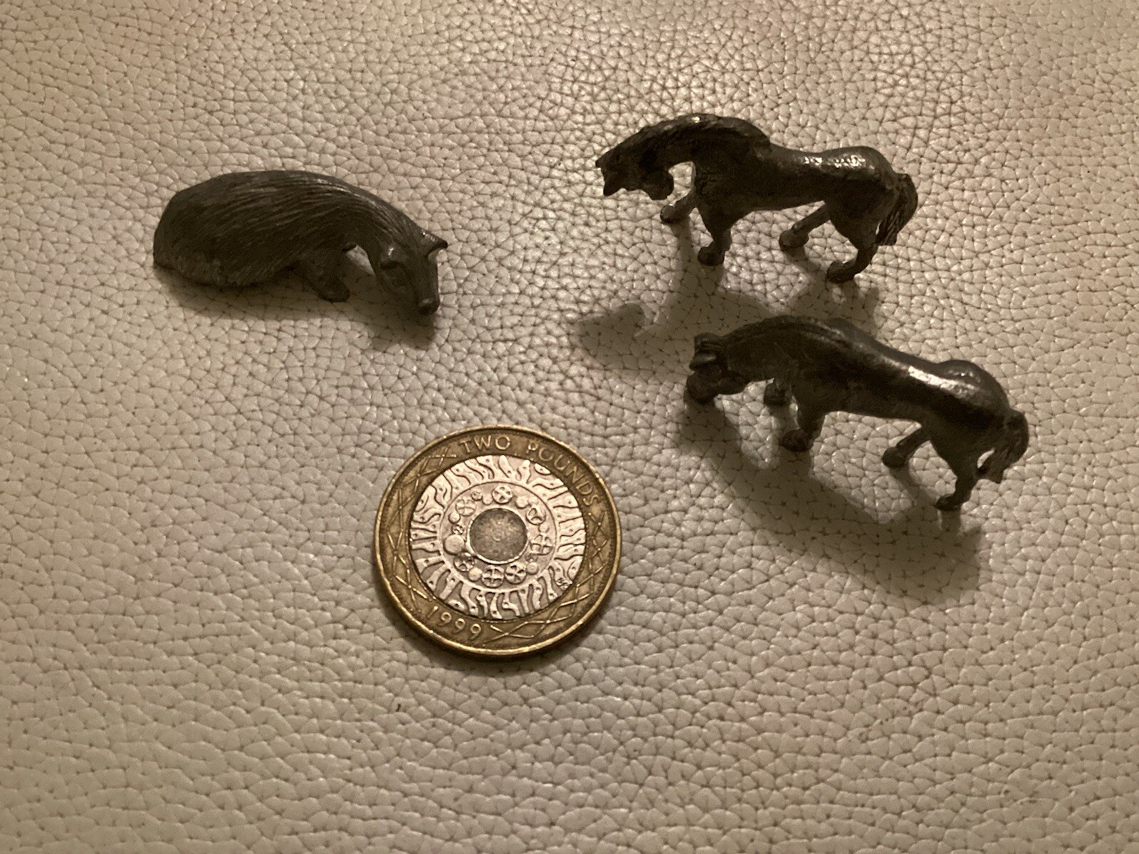 Picture 2 of 3