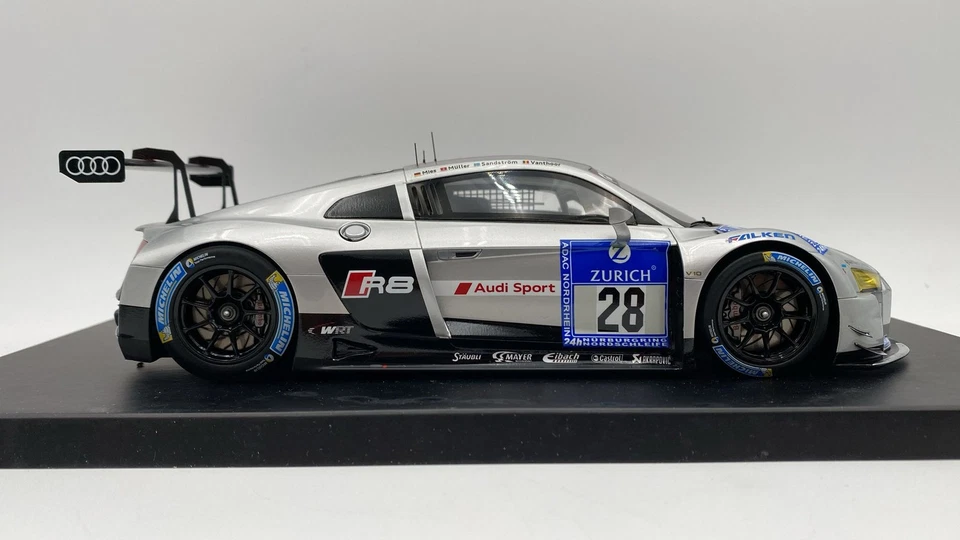 SPA5021500425 Sparkmodel Audi R8 LMS 24h Nurburgring 2015 1/18 - Immagine 4 di 4