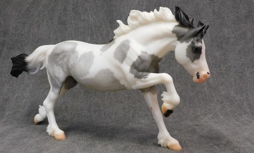 Breyer * Uff Da * Breyerfest Blue Roan Pinto Welsh Cob Traditional Model Horse