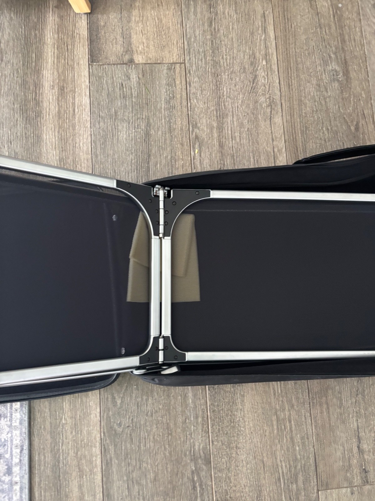 Bentley GTC convertible wind screen deflector - like new condition case included