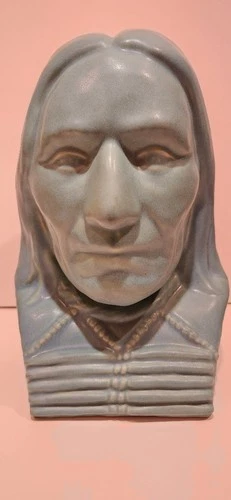 Van Briggle Indian head vintage pottery Chief Red Cloud Sious Limited Edition