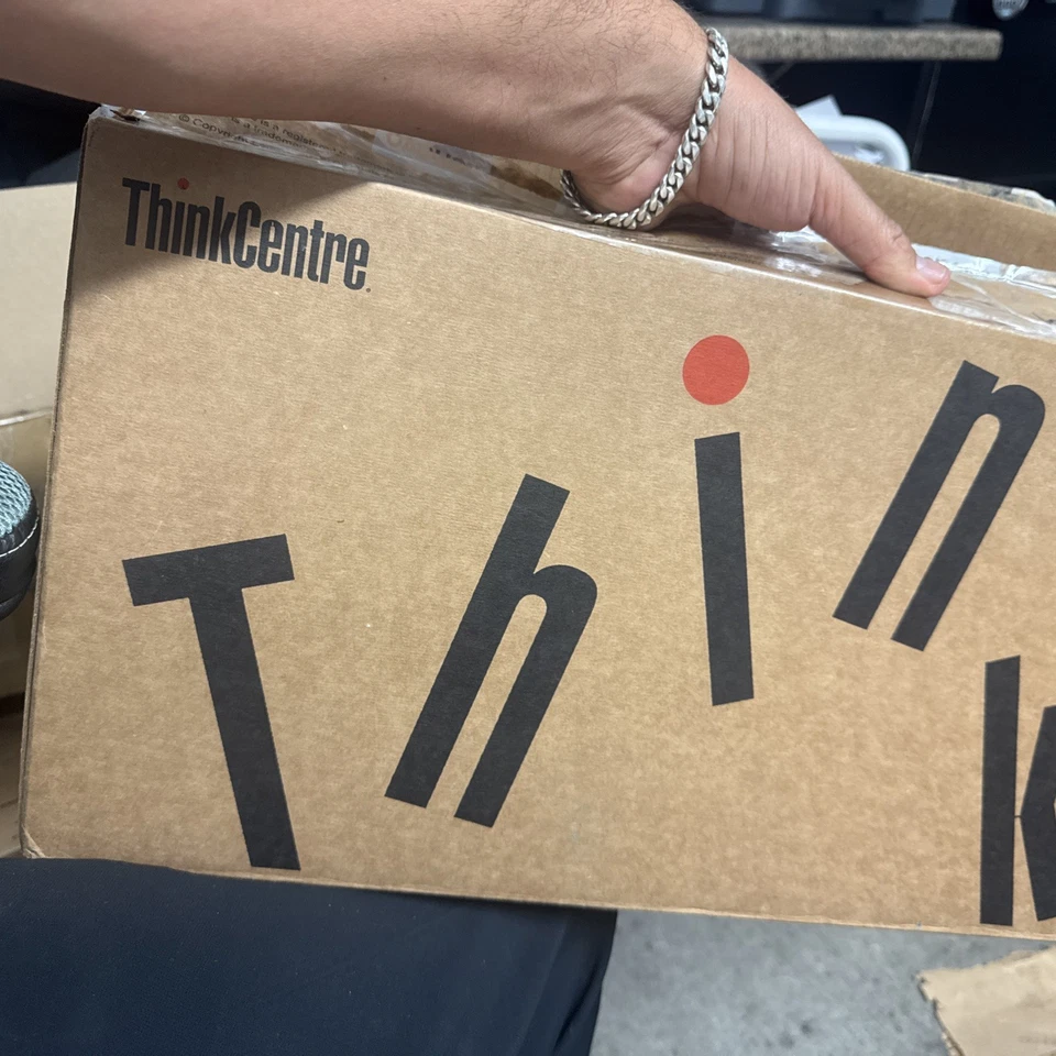 Lenovo ThinkCentre AMD M625q A4-9120C Tiny Mini Desktop 8GB RAM 128GB SSD W11Pro - Image 2 of 3