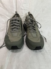 Arc’teryx Trail Running Shoes Size 8 Green Beige Hiking Sneakers Unworn